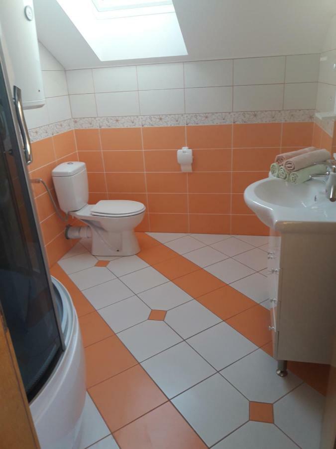 Apartmani Kuzmic Vrsi Exterior photo